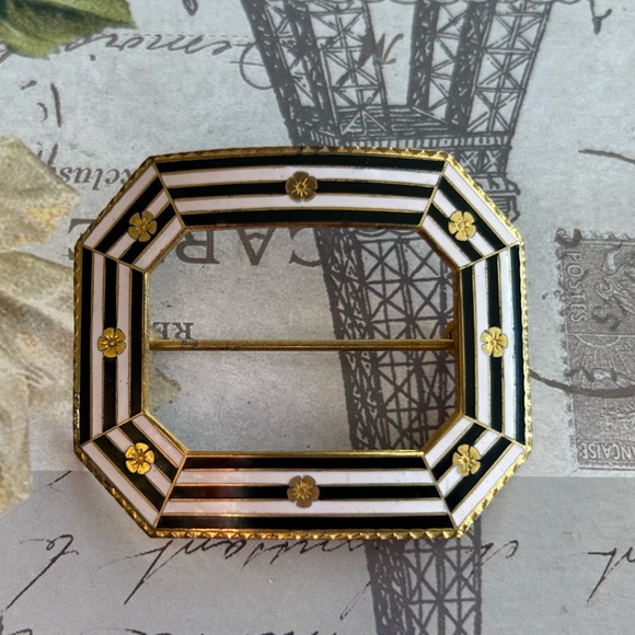 Jewelry - EXQUISITE ANTIQUE GUILLOCHE ON BRASS ENAMEL PIN